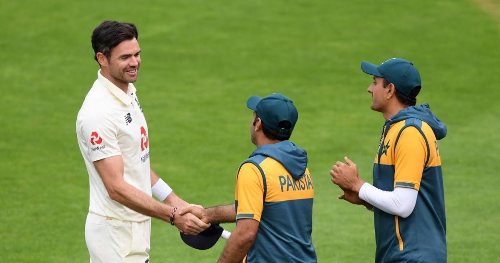 James Anderson (ENG) James Anderson (ENG)